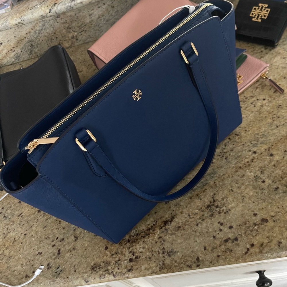Nee ๐ฆ tory Burch bag and wallet - Picture 4 of 10